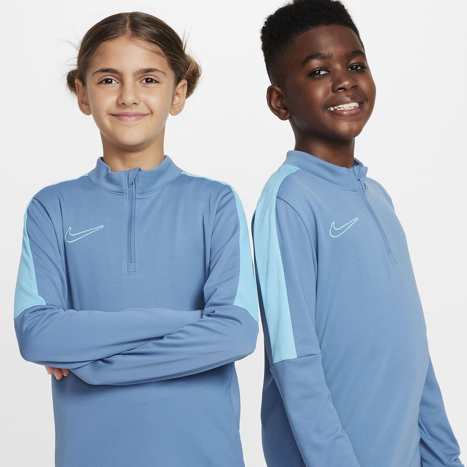 Nike Dri-FIT Academy 23 Voetbalsweater JR 152